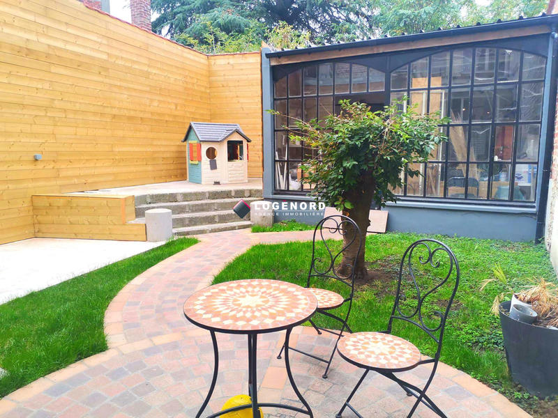 Maison - 151 m² - 5 pièces