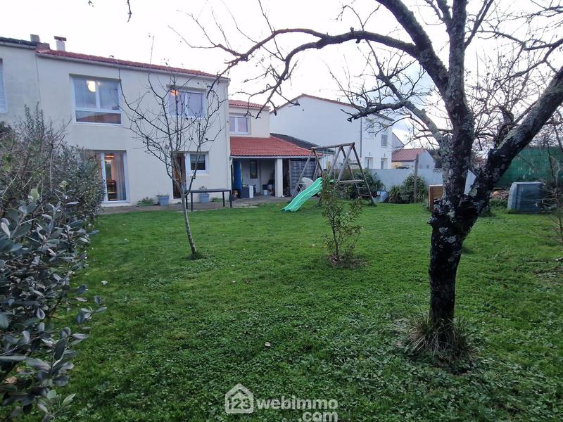 Maison - 112 m² - 5 pièces