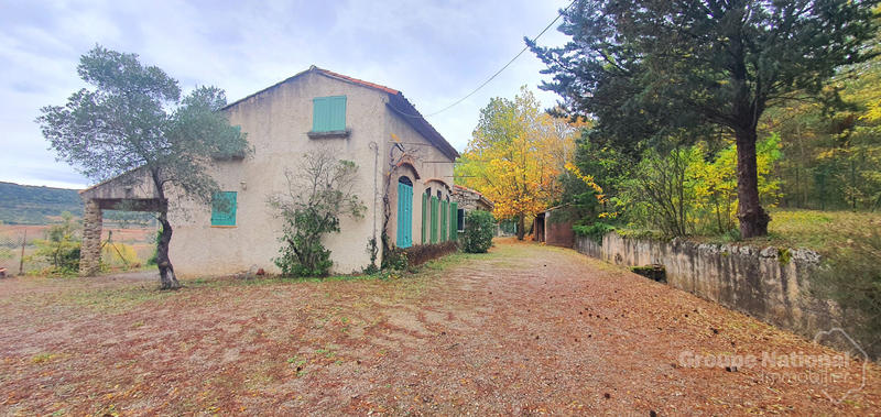 Maison - 195 m² - 9 pièces