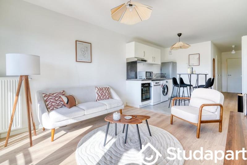 Chambre - 11 m² - 1 pièce