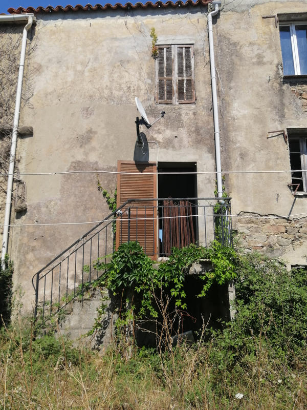 Maison de village - 70 m² - 3 pièces