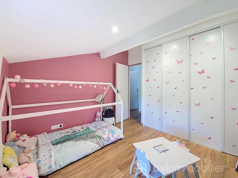 Corps de ferme - 170 m² - 7 pièces