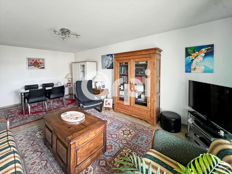 Appartement - 83 m² - 4 pièces