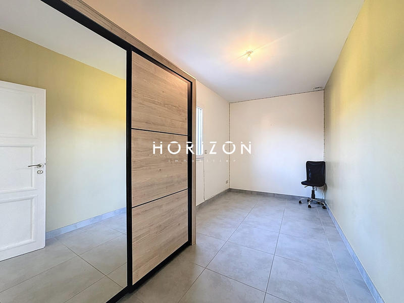 Maison contemporaine - 216 m² - 8 pièces