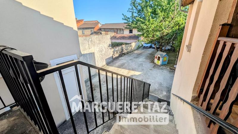 Appartement - 93 m² - 3 pièces