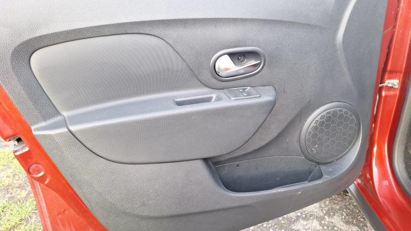 Dacia Sandero II 1.0 SCe 75 Stepway Urban