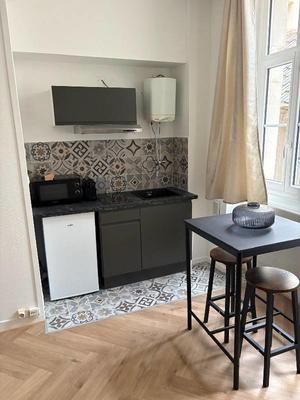 Studio - 16 m² - 1 pièce