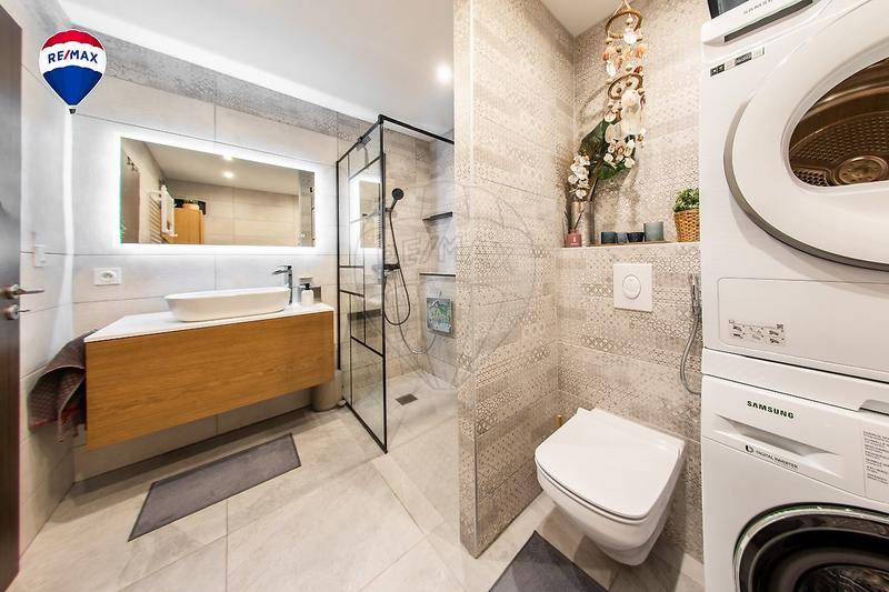 Appartement - 88 m² - 4 pièces