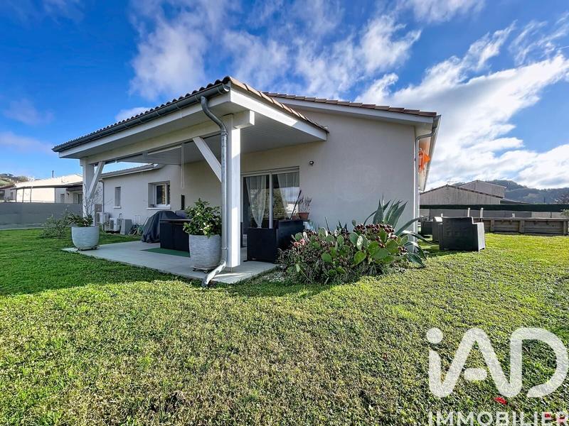 Maison - 130 m² - 6 pièces