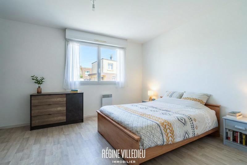 Appartement - 89 m² - 5 pièces