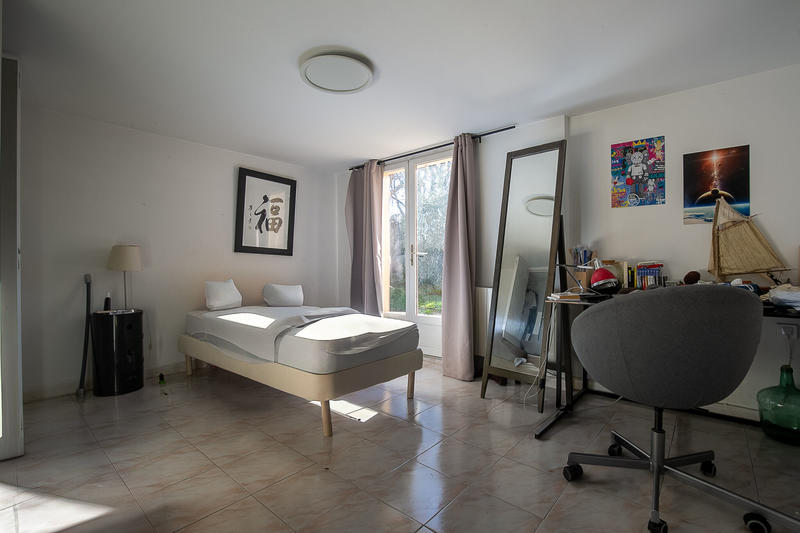 Villa - 189 m² - 6 pièces