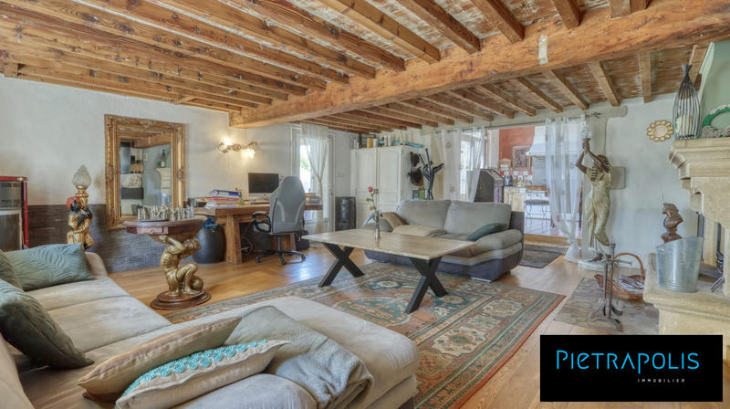 Maison ancienne - 332 m² - 9 pièces