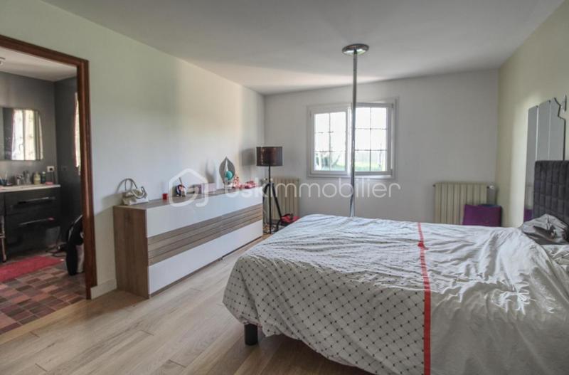 Maison - 200 m² - 8 pièces