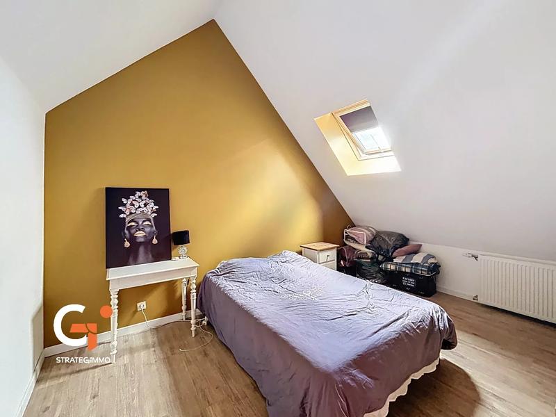 Maison - 253 m² - 8 pièces