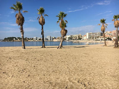 Fonds de commerce - Local d'activité / Entrepôt - 70 m²