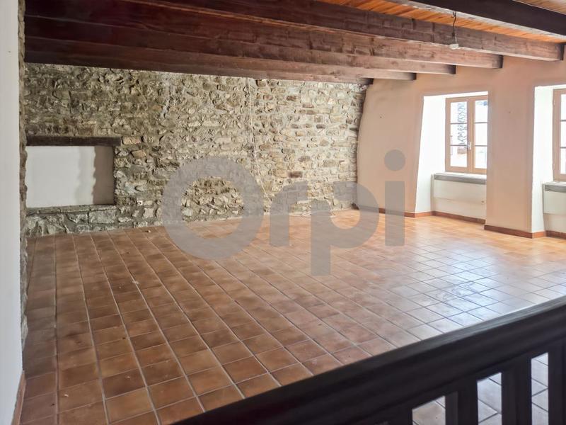 Maison - 152 m² - 3 pièces