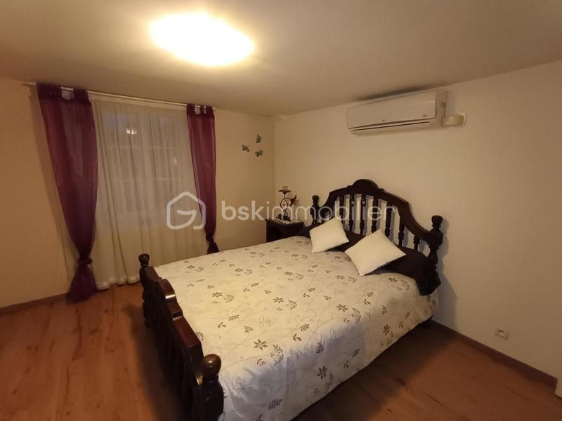 Maison de village - 181 m² - 5 pièces