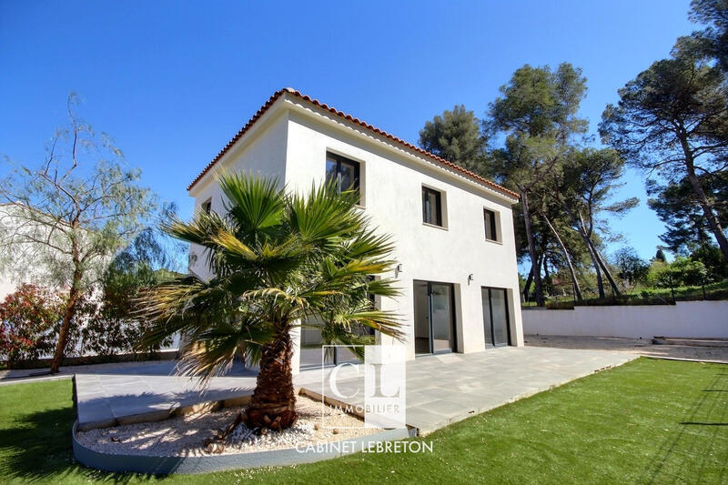 Villa - 115 m² - 5 pièces