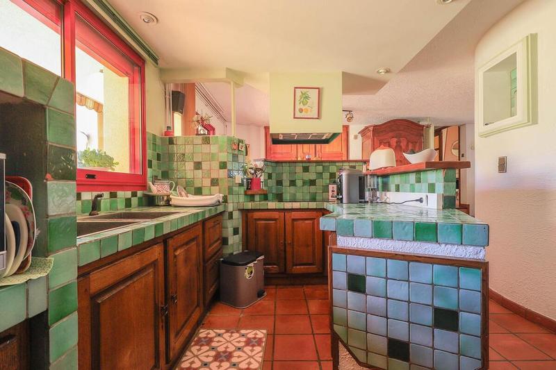 Villa - 195 m² - 8 pièces