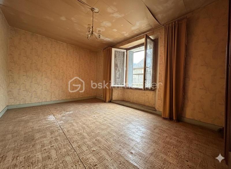 Maison de village - 105 m² - 5 pièces