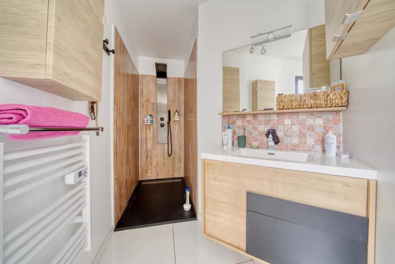 Maison - 127 m² - 5 pièces