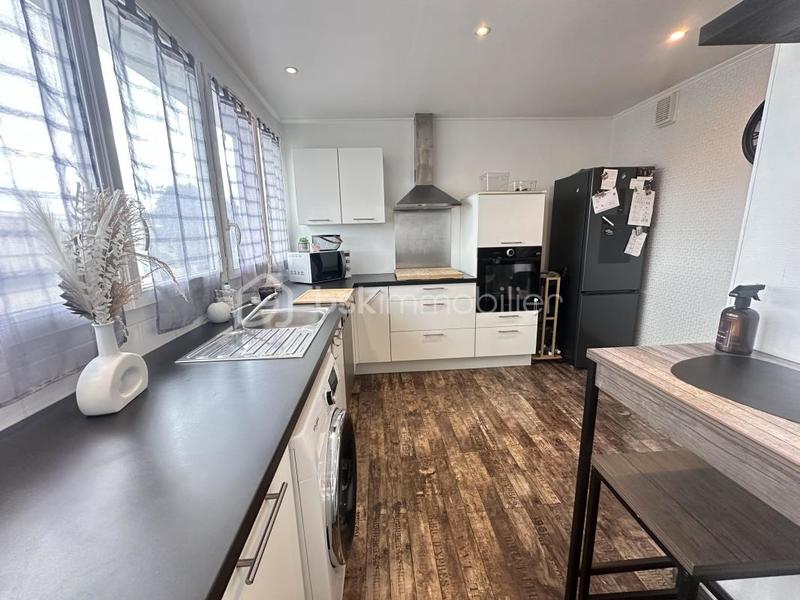 Appartement - 94 m² - 4 pièces