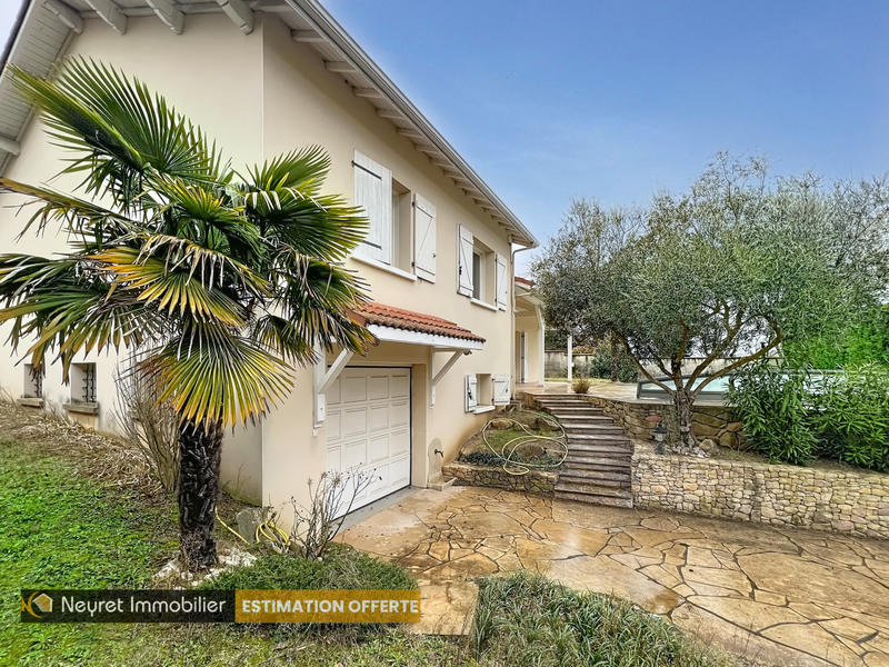 Maison - 128 m² - 5 pièces