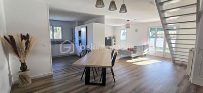 Maison - 155 m² - 6 pièces