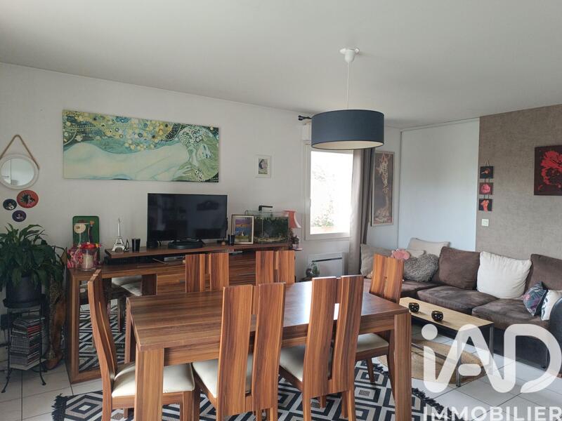 Appartement - 64 m² - 3 pièces