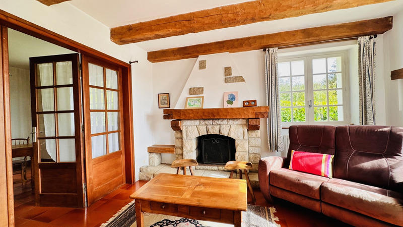 Maison - 169 m² - 9 pièces