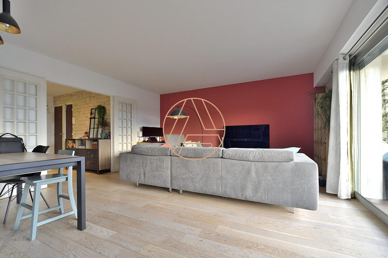 Appartement - 79 m² - 3 pièces