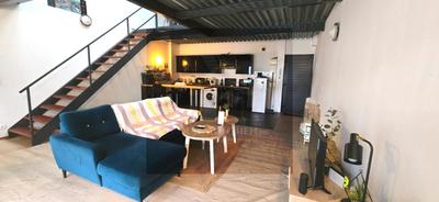 Duplex - 98 m² - 4 pièces