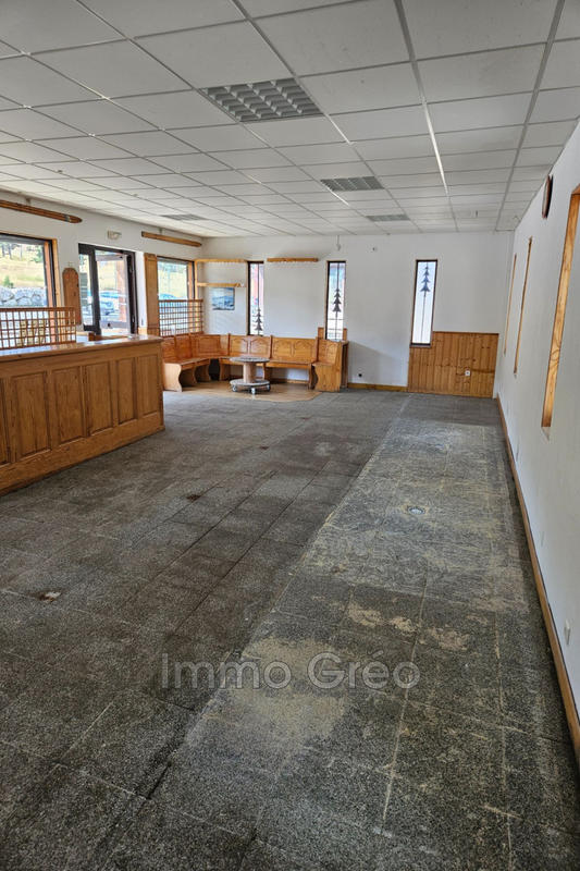 Local commercial - 170 m²