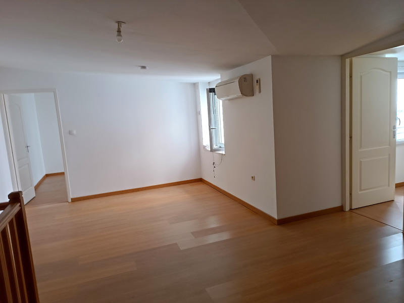 Appartement - 117 m² - 4 pièces