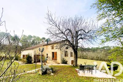 Maison - 153 m² - 5 pièces