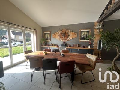 Maison - 152 m² - 6 pièces