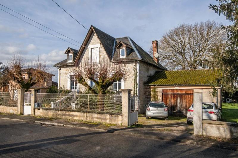 Maison en pierre - 130 m² - 6 pièces