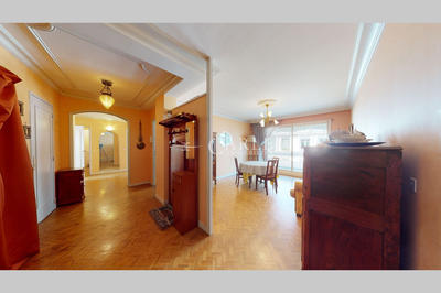 Appartement - 79 m² - 3 pièces