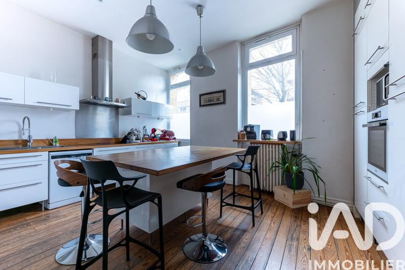 Maison - 176 m² - 6 pièces