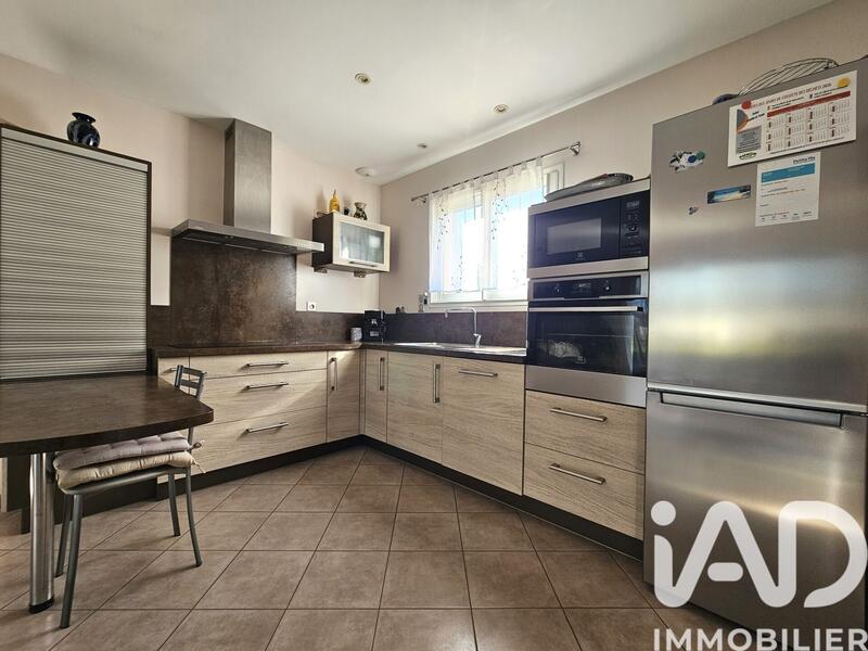 Maison - 112 m² - 4 pièces