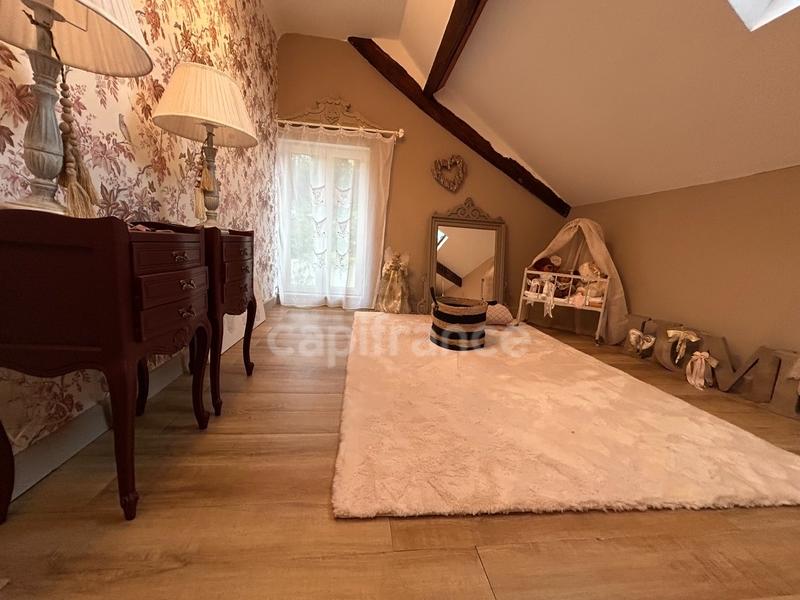 Maison - 94 m² - 4 pièces