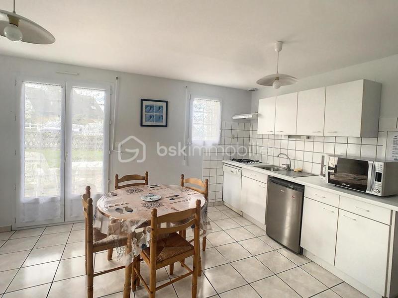 Immeuble - 145 m² - 8 pièces