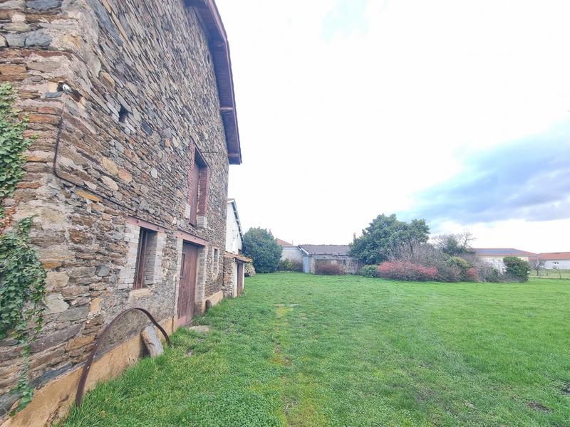 Maison - 161 m² - 10 pièces