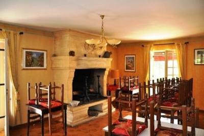 Propriété - 373 m² - 14 pièces