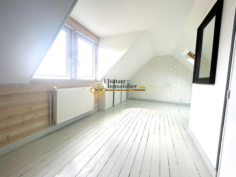 Maison - 102 m² - 5 pièces