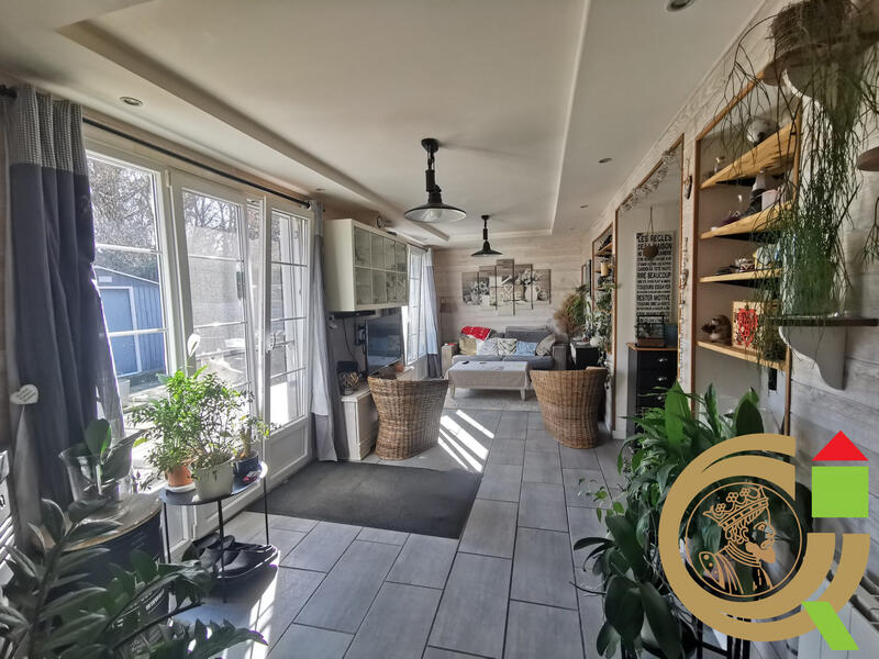 Maison ancienne - 388 m² - 20 pièces