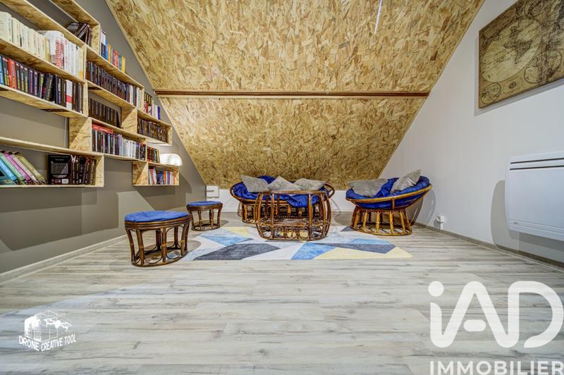 Maison - 136 m² - 8 pièces