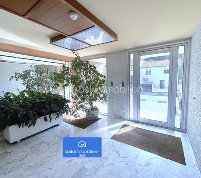 Appartement - 107 m² - 5 pièces