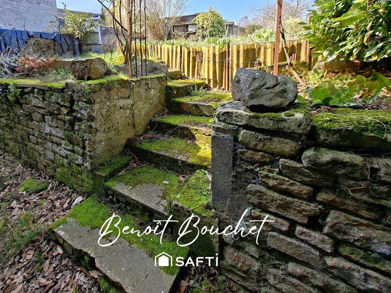 Maison - 121 m² - 5 pièces