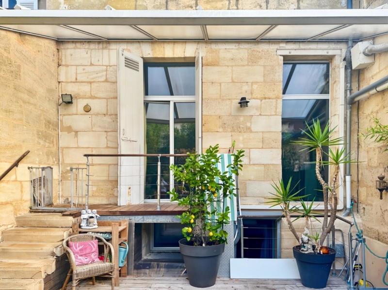 Appartement - 93 m² - 3 pièces